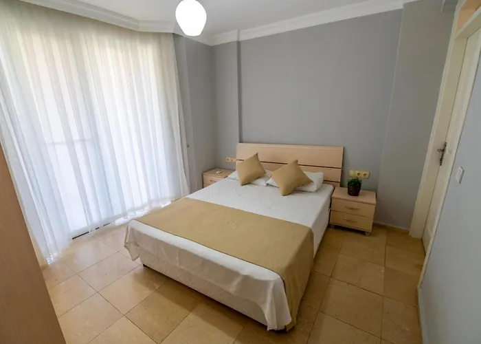 Sunset Club Aqualettings Starfish 4 Villa *