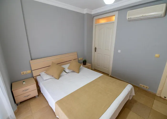 Sunset Club Aqualettings Starfish 4 Villa *