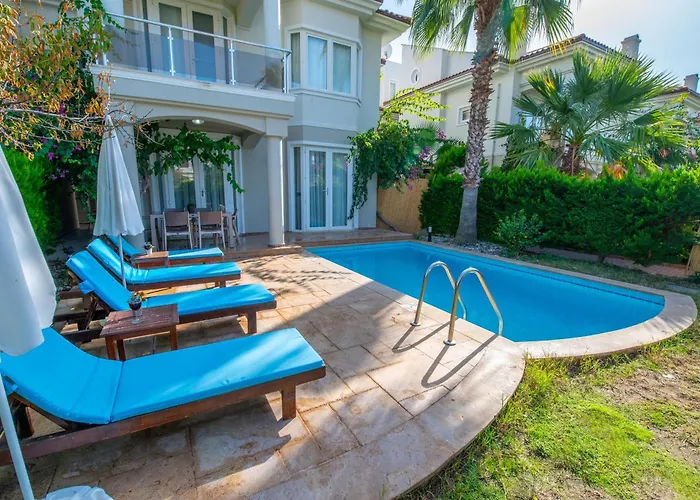 Sunset Club Aqualettings Starfish 4 别墅